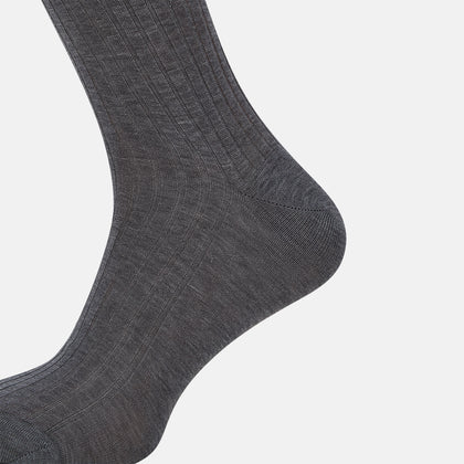 Ash Mid-Length Socks Image 2