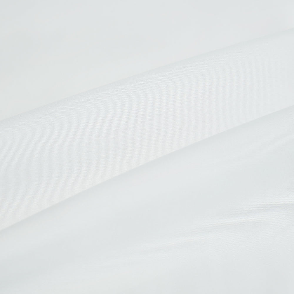 The PLAIN WHITE WESTMINSTER SHIRT WITH TURNBULL COLLAR AND 3-BUTTON CUFFS by Turnbull & Asser features refined British craftsmanship, long sleeves, a straight hem, and a crisp white design displayed on a plain background.