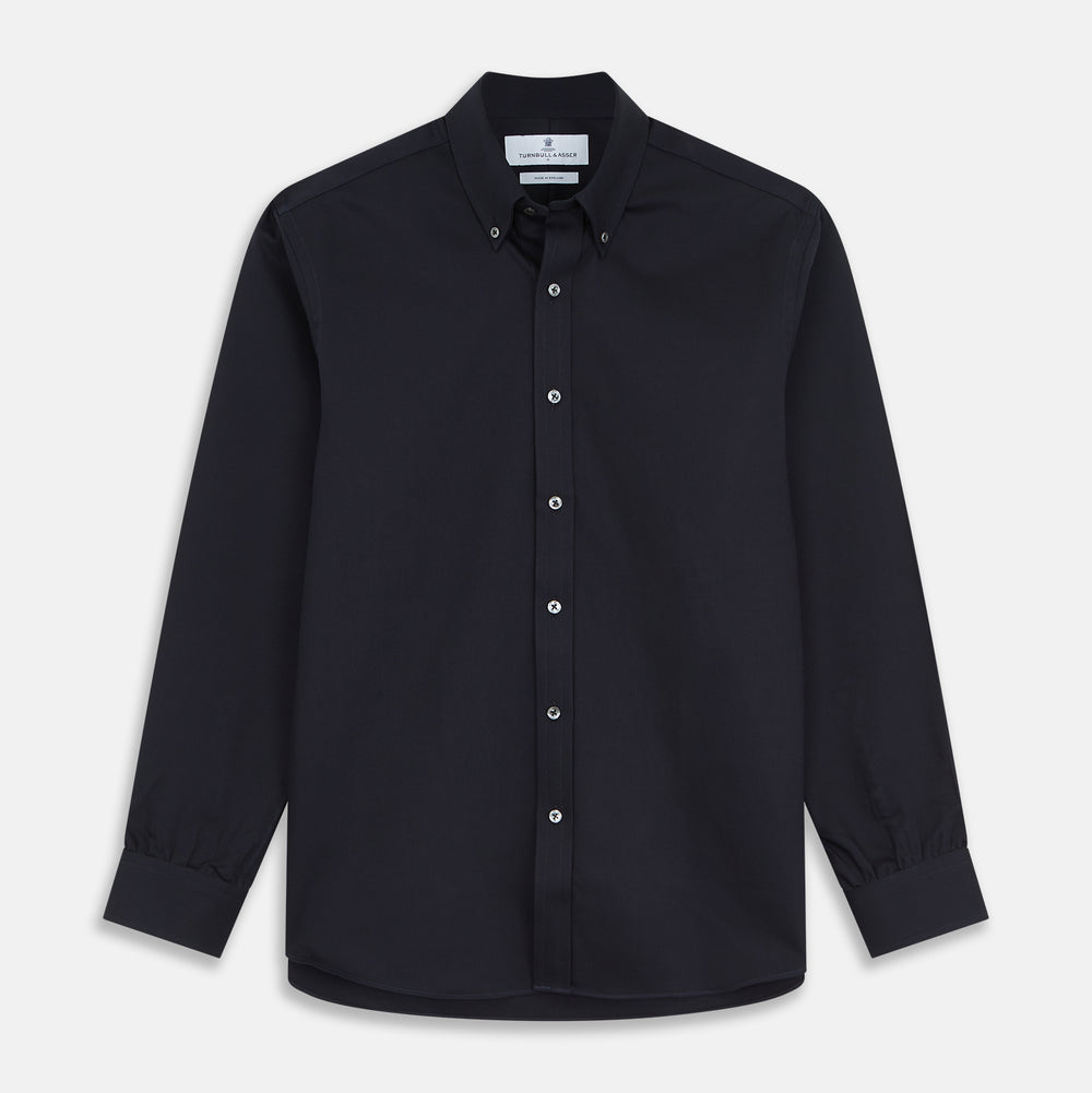 The Turnbull & Asser Navy Weekend Fit Hayne Shirt features a Dorset collar and 1-button cuffs, offering an elevated casual look as part of our Weekend Fit shirts collection.