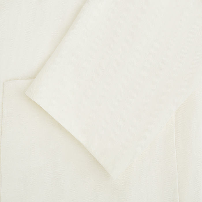 The Amberley Blazer In Vanilla Image 3