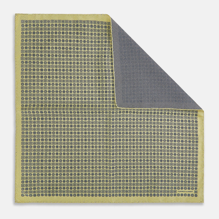 Rosette Yellow Pocket Square in Silk Image 3