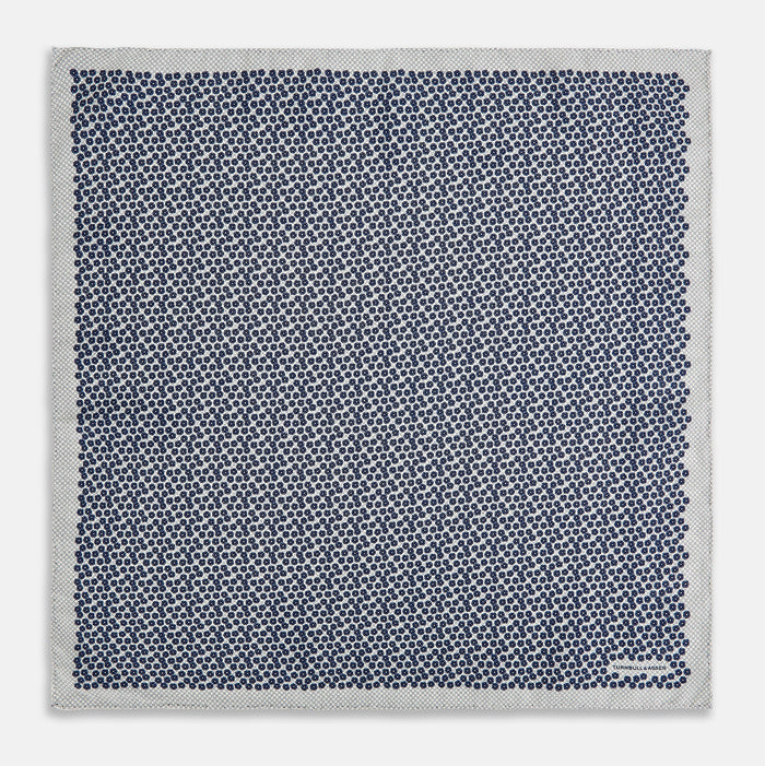 Floral Grey Pocket Square in Silk Image 4