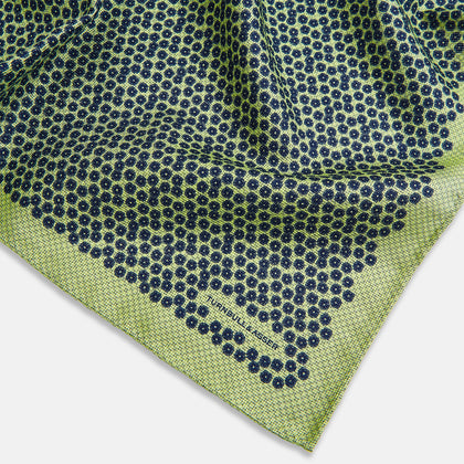 Floral Green Pocket Square in Silk Image 2