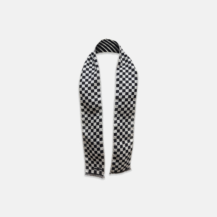 SILK SCARF DOUBLESIDE CHEQUERED WHT WITH NVY/WHT