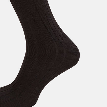 Dark Chocolate Ribbed Wool Mid-length Socks Image 3