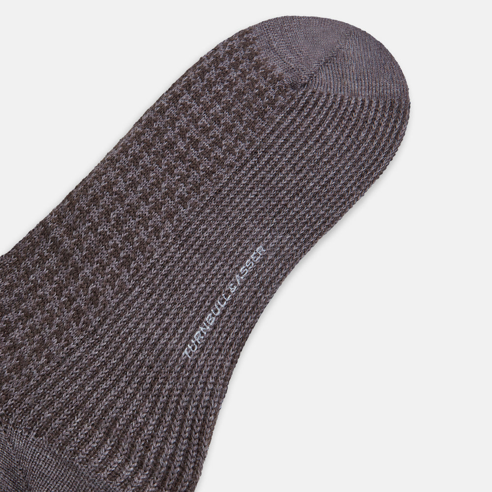 Pine Cone Motif Cashmere Long Socks 13