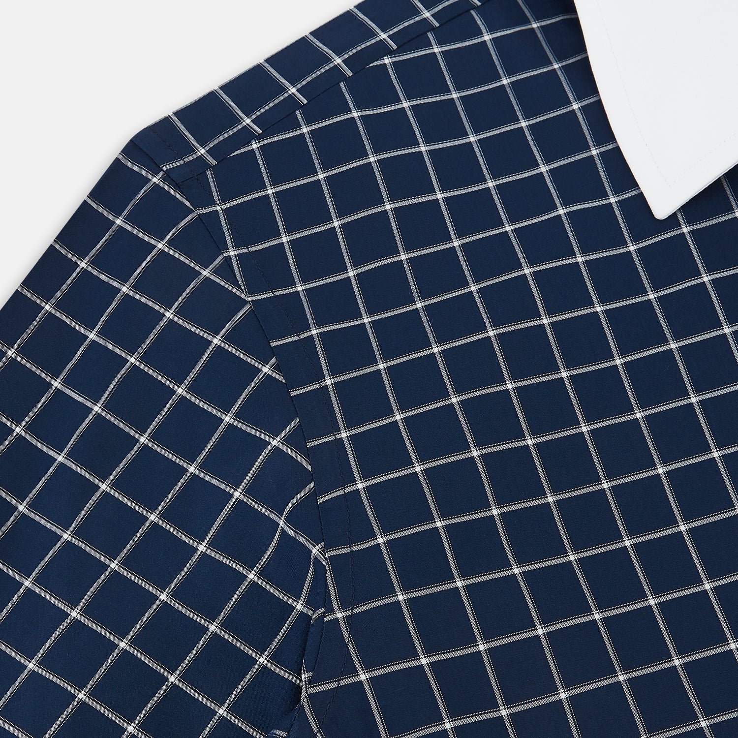 View 6 of product SHIRTS RF WH WESTMINSTER CLSDCLR WH 3BC WH CHK NVY 17.5