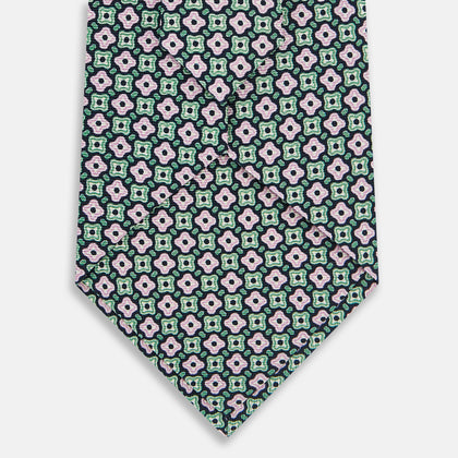 Kelly Green and Pink Abstract Quatrefoil Foulard Printed Silk Tie Image 2