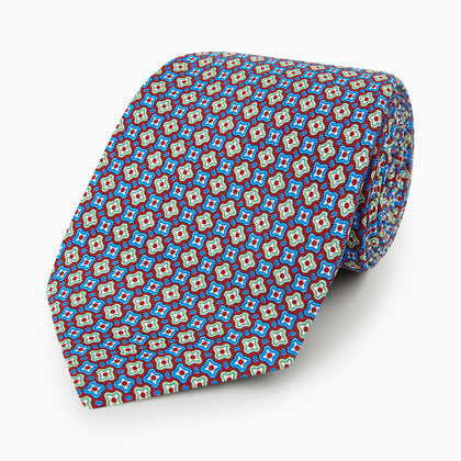 Tulip Red and Blue Abstract Quatrefoil Foulard Printed Silk Tie Image 4