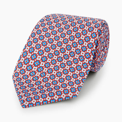 Red and Blue Abstract Quatrefoil Foulard Printed Silk Tie Image 4
