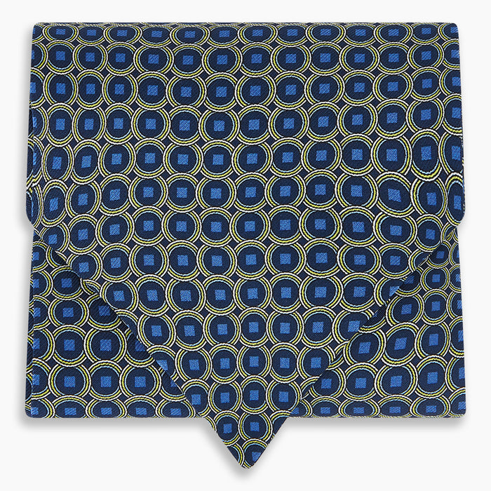 Navy Interlocking Circle Foulard Silk Cravat Image 4