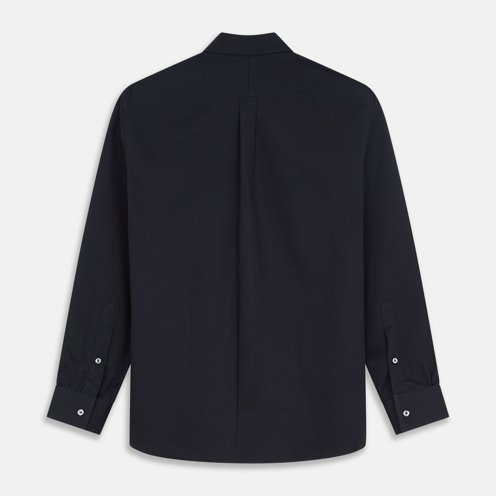 The Turnbull & Asser Navy Weekend Fit Hayne Shirt features a Dorset collar, white buttons, and 1-button cuffs—an ideal upgrade for your Weekend Fit collection.