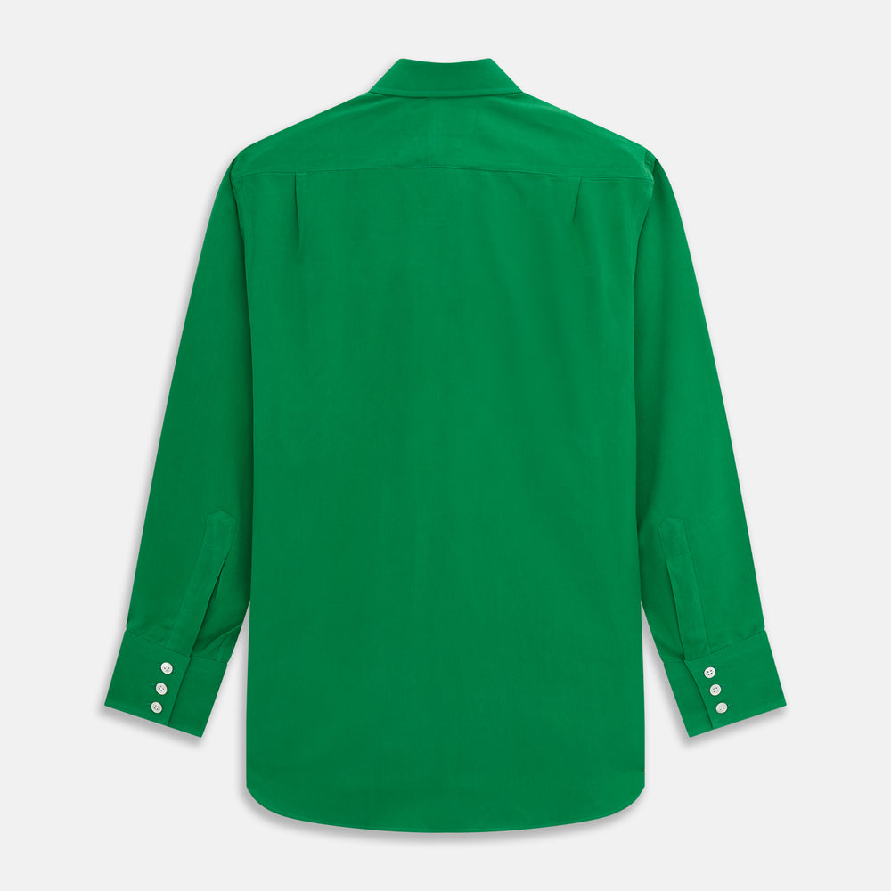 The Green Sandwashed Silk Regular Fit Mayfair Shirt by Turnbull & Asser, featuring long sleeves, a T&A collar, and white buttons, is displayed flat on a white background.