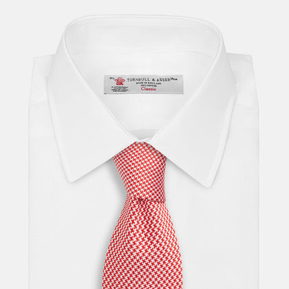 Red and White patterned silk tie Image 1