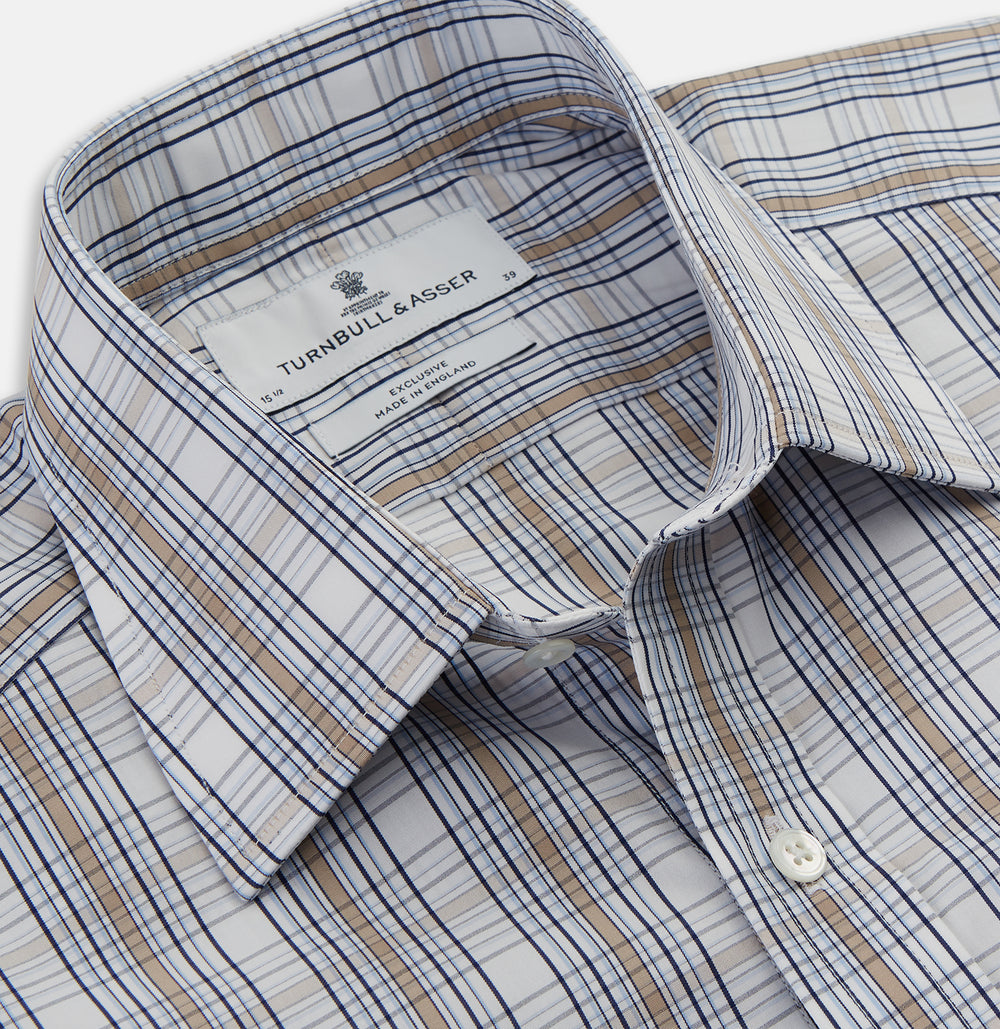 Turnbull & Asser’s Tonal Beige Regular Fit Shirt features a T&A collar, 3-button cuffs, and a slightly curved hem.