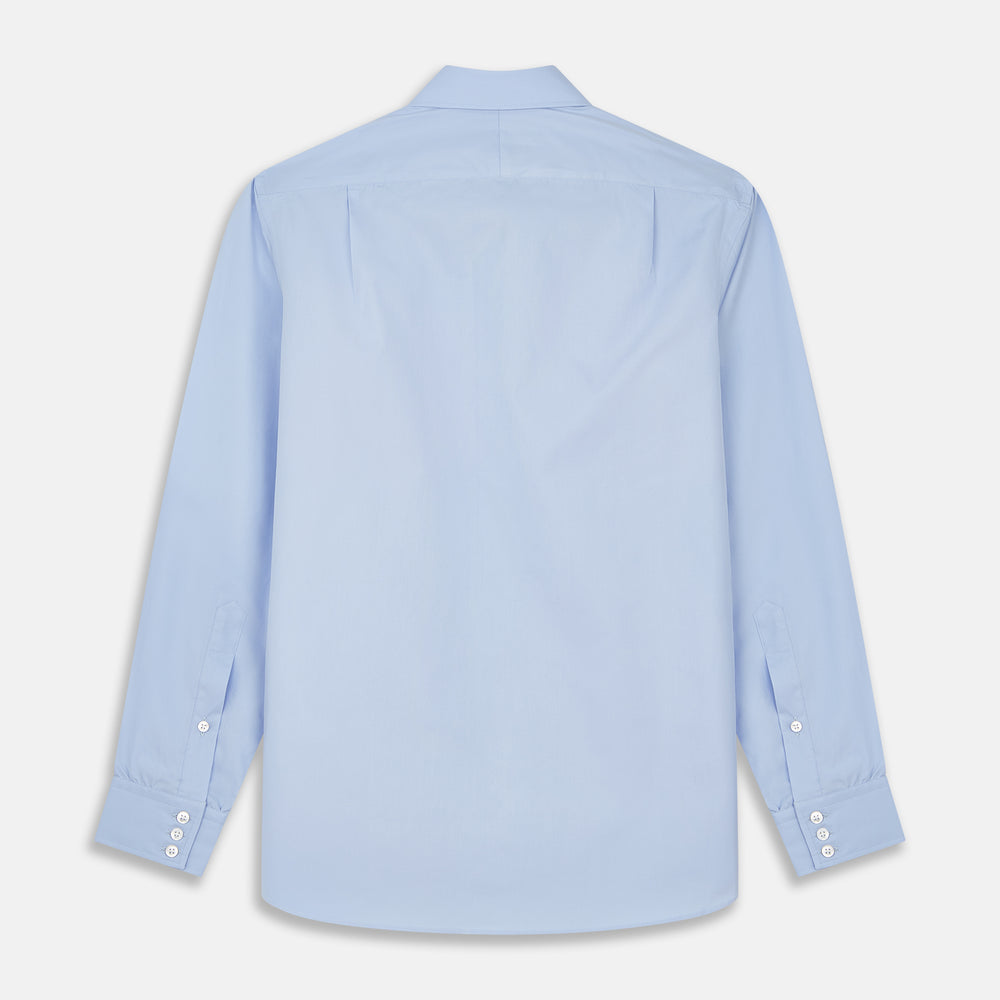 The Turnbull & Asser Tailored Fit Blue Cotton Shirt features a Kent collar and 3-button cuffs—ideal for pairing with a navy suit to complete your smart ensemble.