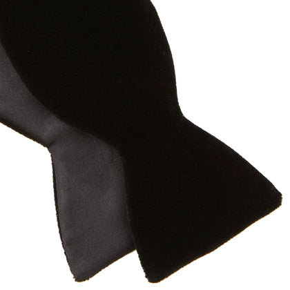 Black Velvet Bow Tie Image 3