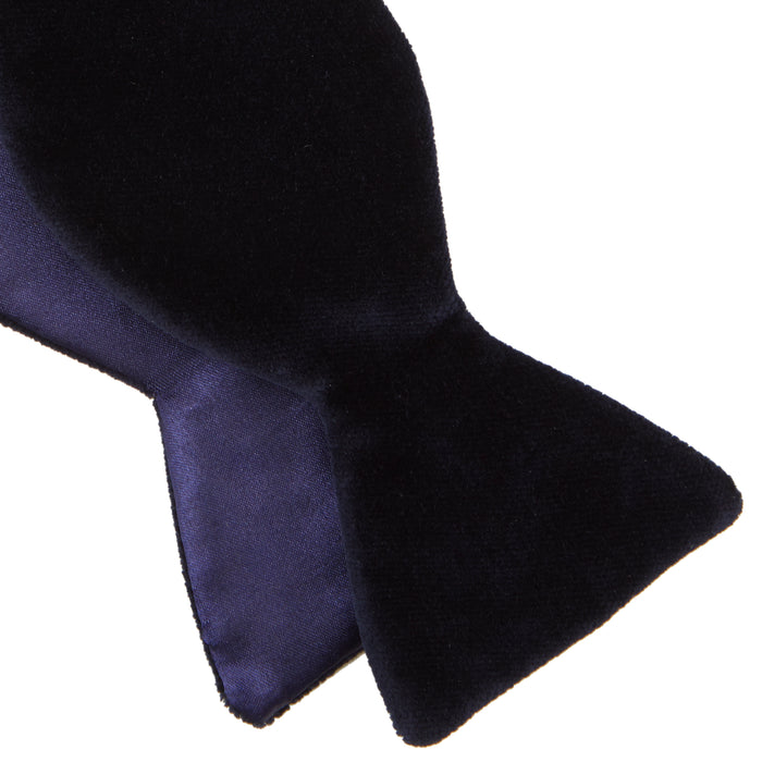 Navy Velvet Bow Tie Image 3